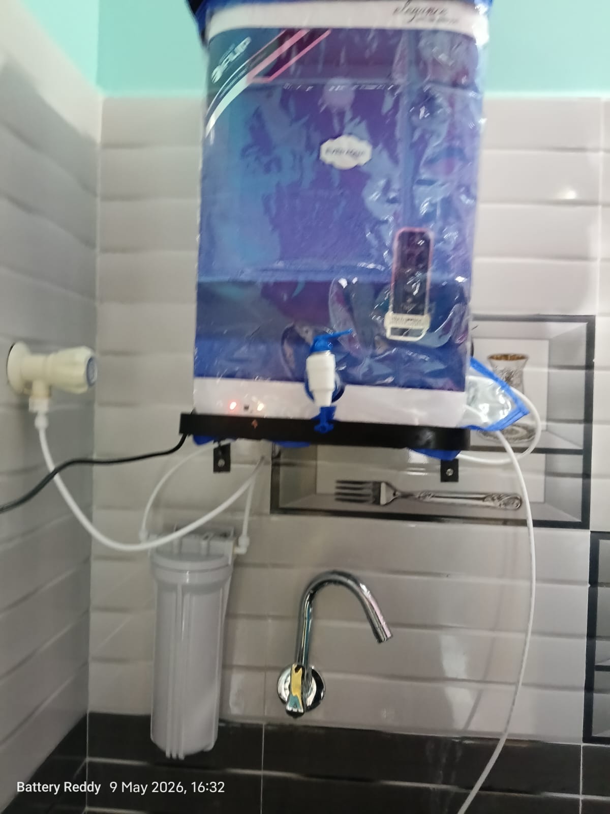 Battery service and water purifier power setup
